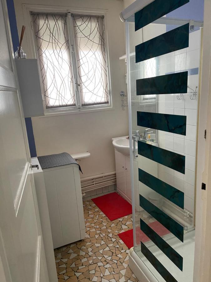 Apartament Erliz Noyon Zewnętrze zdjęcie